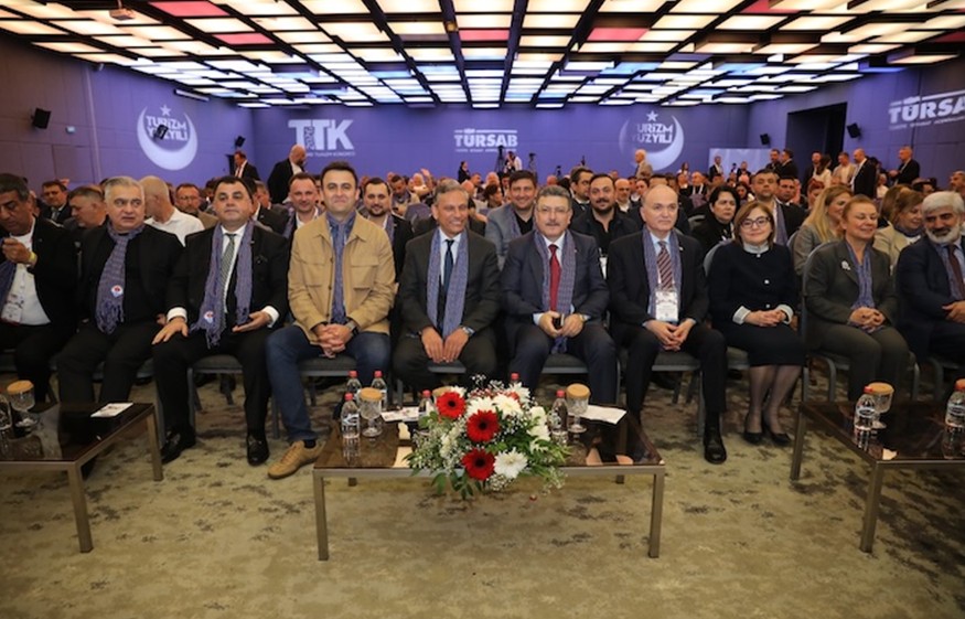 4. TÜRSAB Turizm Kongresi Sektörün Ufkunu Genişleten Panellerle Devam Etti